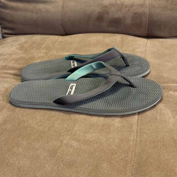 Hari Mari Women’s Dune Dark Gray 2 - Size 9 - Picture 4 of 5